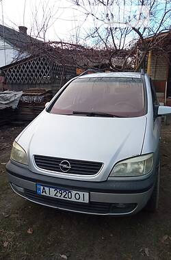 Мінівен Opel Zafira 2002 в Звягелі