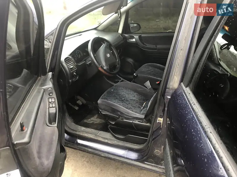 Opel Zafira