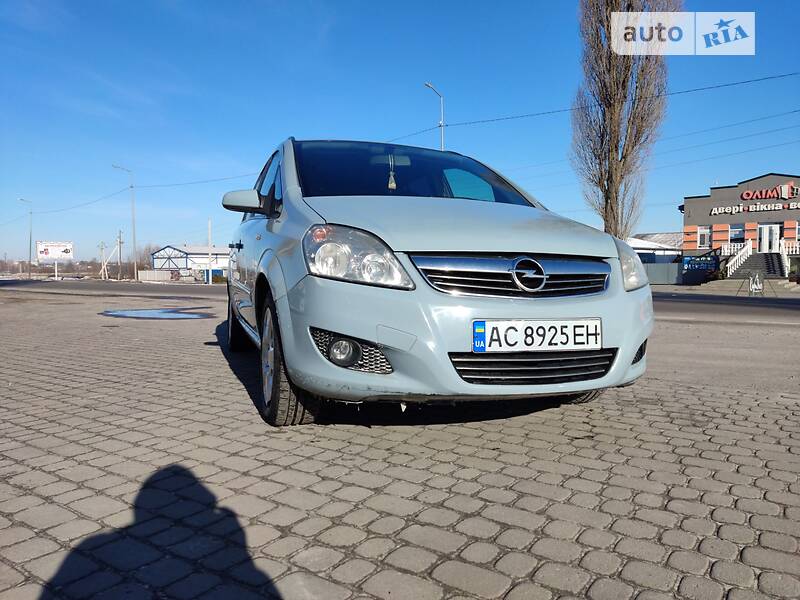 Минивэн Opel Zafira 2008 в Ковеле