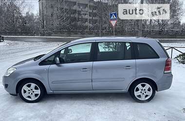 Минивэн Opel Zafira 2009 в Сумах