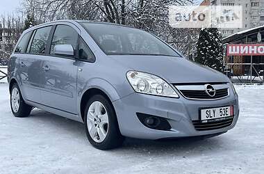 Минивэн Opel Zafira 2009 в Сумах