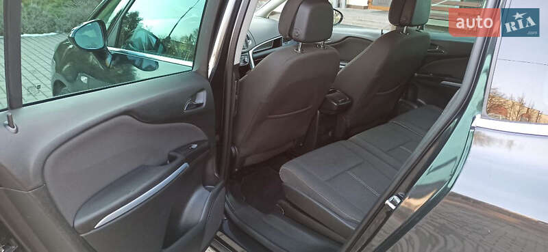 Мінівен Opel Zafira 2011 в Старокостянтинові