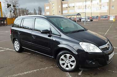 Минивэн Opel Zafira 2008 в Житомире