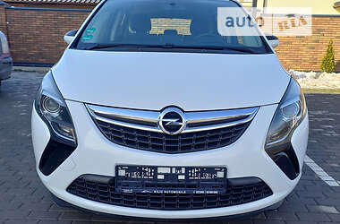 Мікровен Opel Zafira 2015 в 