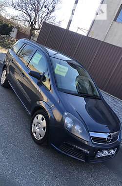 Минивэн Opel Zafira 2006 в Николаеве