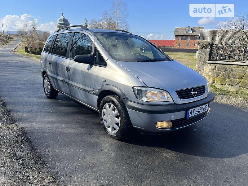 Opel Zafira