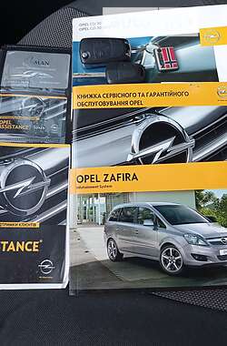 Минивэн Opel Zafira 2012 в Запорожье