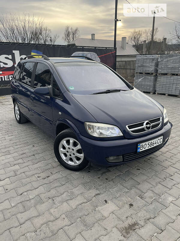 Минивэн Opel Zafira 2004 в Тернополе