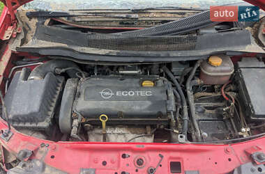 Минивэн Opel Zafira 2009 в Запорожье