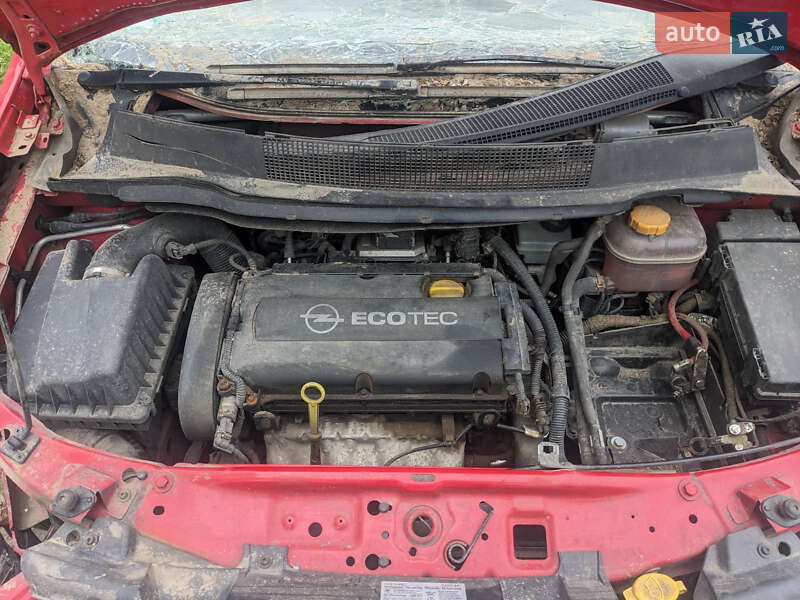 Минивэн Opel Zafira 2009 в Запорожье