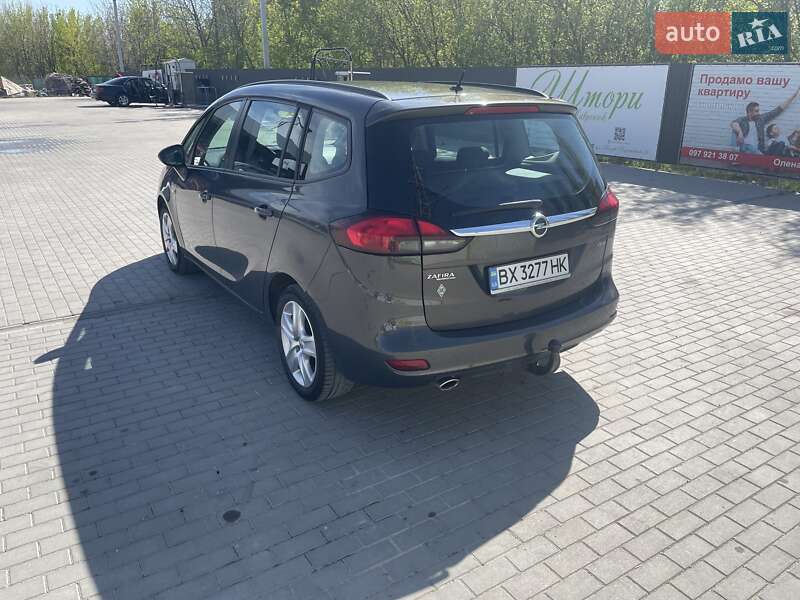 Мінівен Opel Zafira 2014 в Кам'янець-Подільському