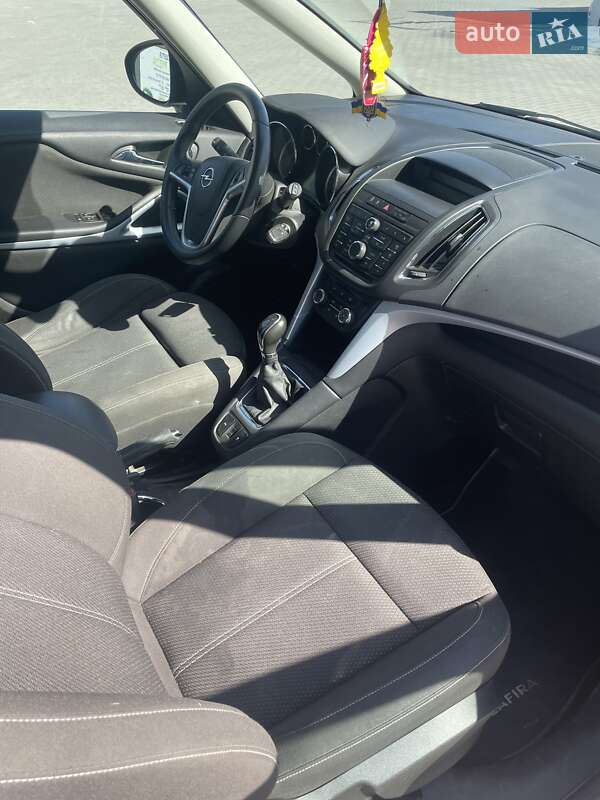 Мінівен Opel Zafira 2014 в Кам'янець-Подільському