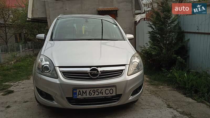 Opel Zafira 2009