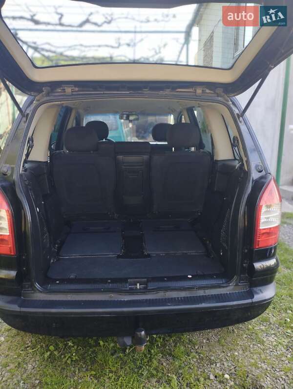 Мінівен Opel Zafira 2005 в Виноградові