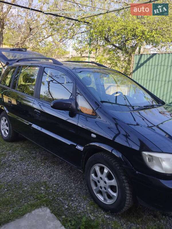 Мінівен Opel Zafira 2005 в Виноградові
