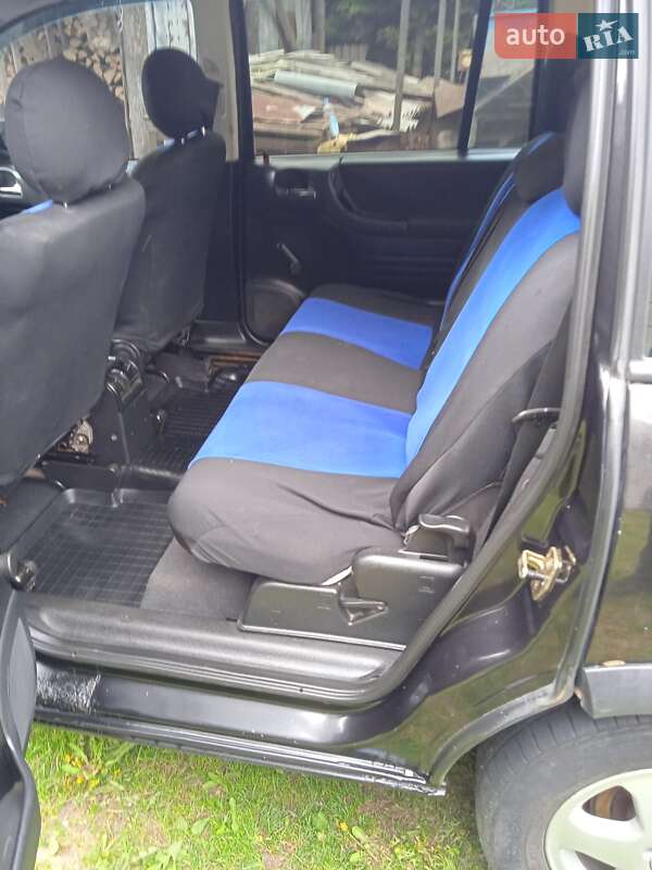 Минивэн Opel Zafira 2001 в Львове