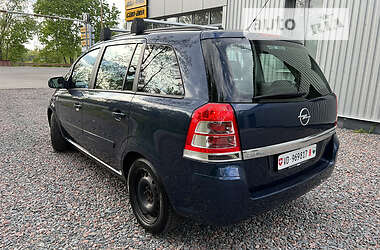 Минивэн Opel Zafira 2011 в Чернигове