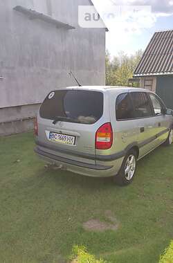 Минивэн Opel Zafira 2001 в Новояворовске