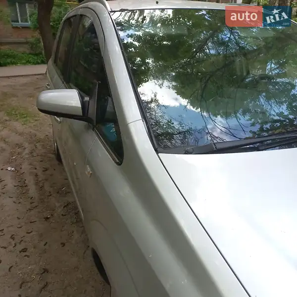 Opel Zafira 2009 VIN W0L0AHM7592027988 фото оголошення 4 з 44
