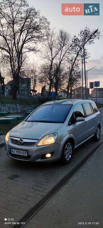 Opel Zafira 2009