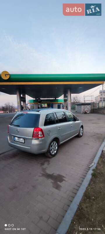 Мінівен Opel Zafira 2009 в Первомайську