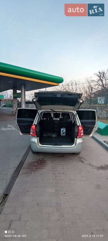 Мінівен Opel Zafira 2009 в Первомайську