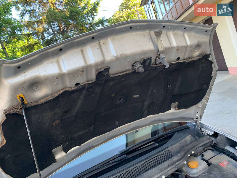 Минивэн Opel Zafira 2008 в Черновцах