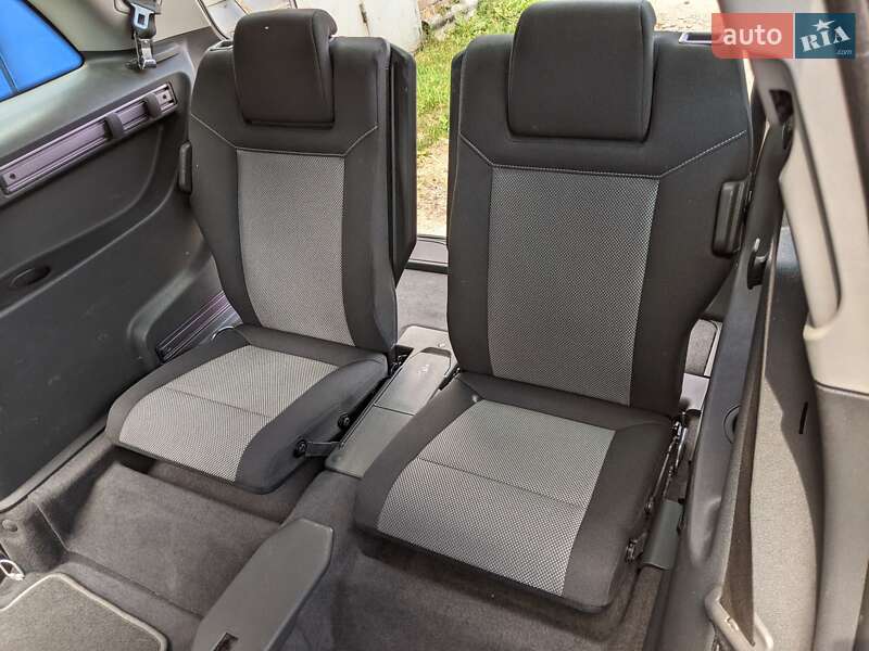 Мінівен Opel Zafira 2012 в Конотопі