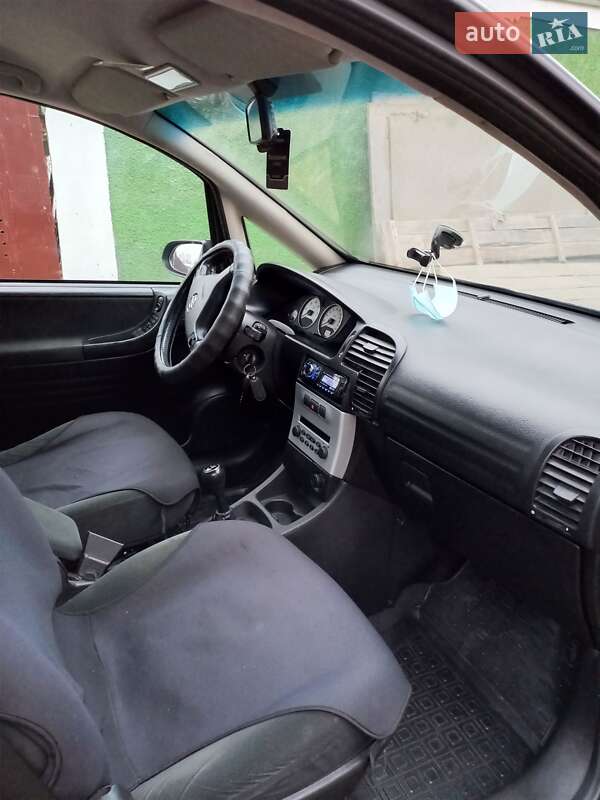 Мінівен Opel Zafira 2003 в Могилів-Подільському фото 5 Мінівен Opel Zafira 2003 в Могилів-Подільському