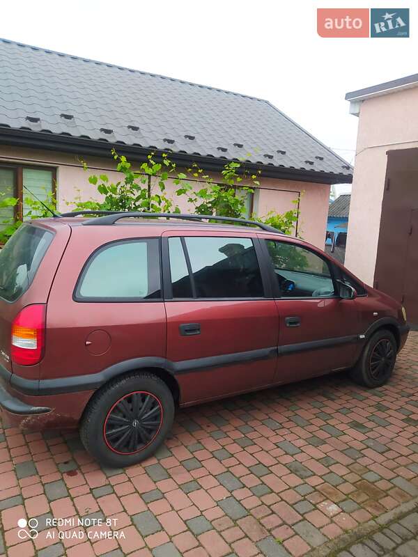 Мінівен Opel Zafira 2001 в Ковелі