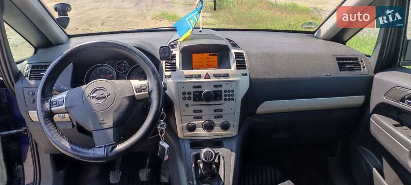 Мінівен Opel Zafira 2008 в Харкові