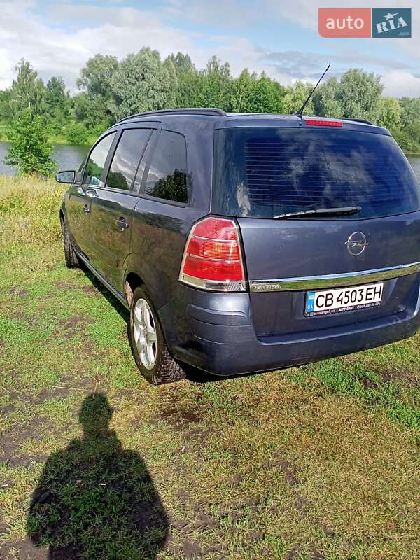 Мінівен Opel Zafira 2007 в Корюківці
