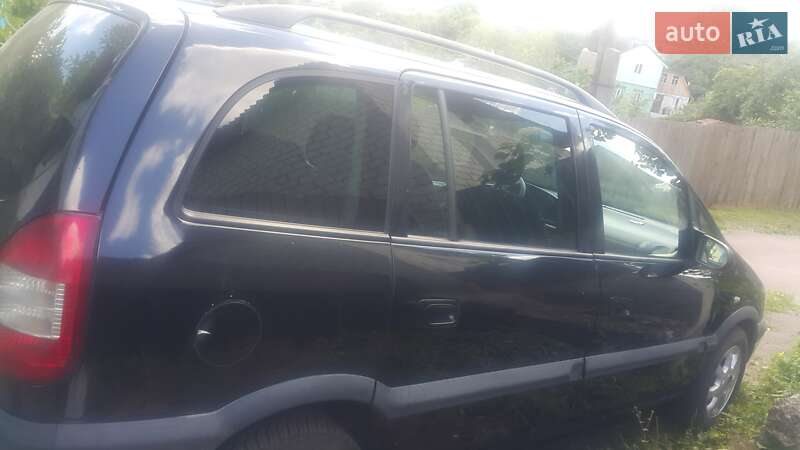 Минивэн Opel Zafira 2003 в Новгород-Северском фото 4 Минивэн Opel Zafira 2003 в Новгород-Северском