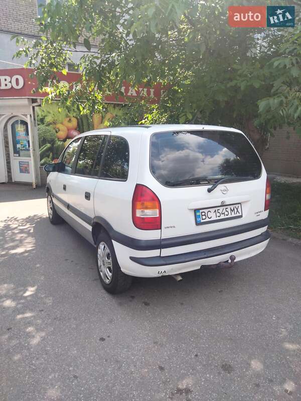 Мінівен Opel Zafira 2001 в Кривому Розі