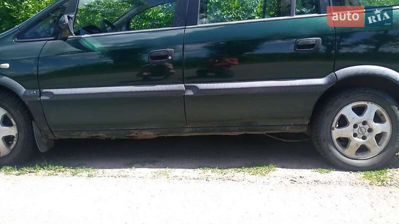 Минивэн Opel Zafira 1999 в Виннице