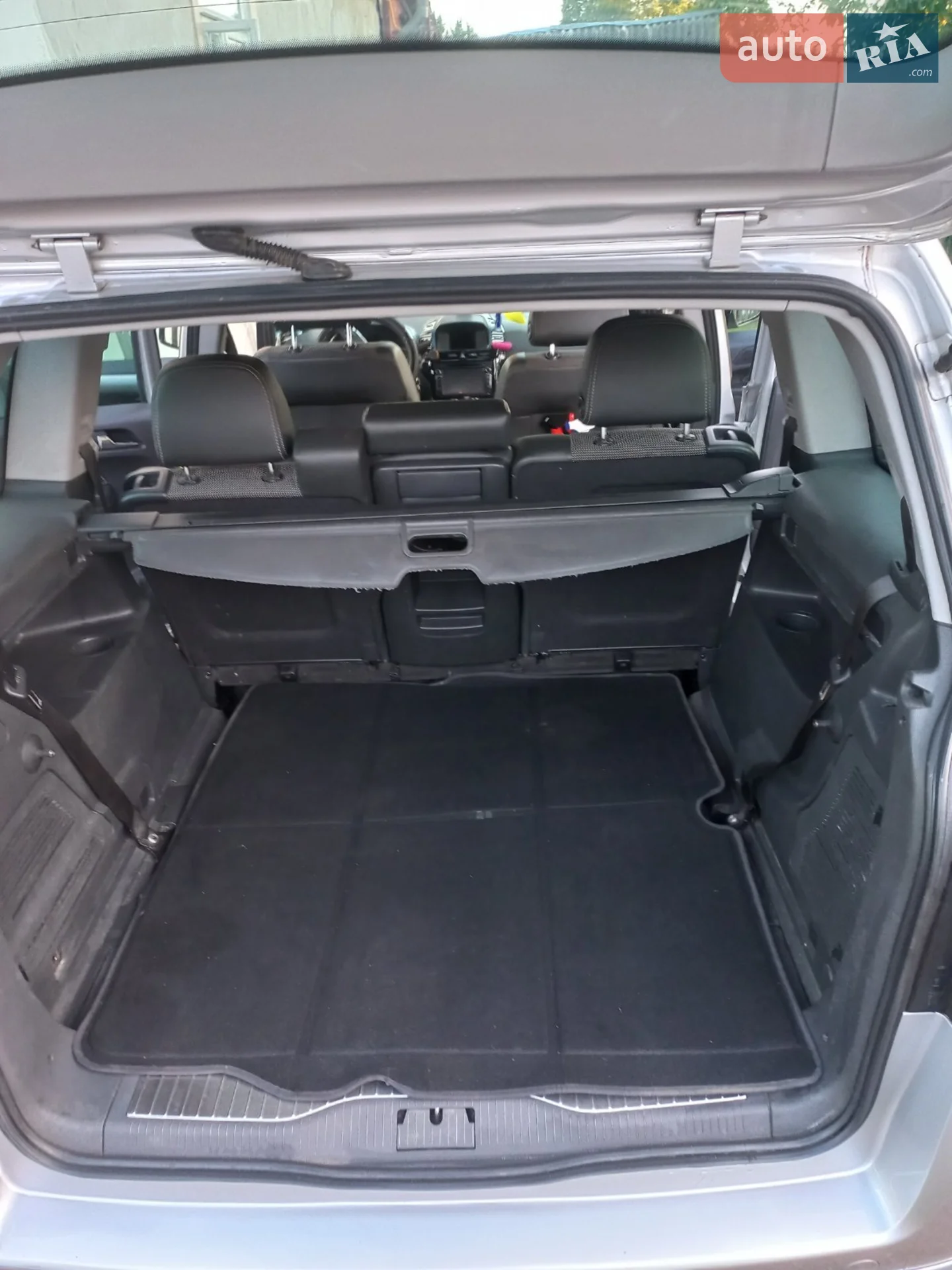 2010 Opel Zafira - мініатюра 10