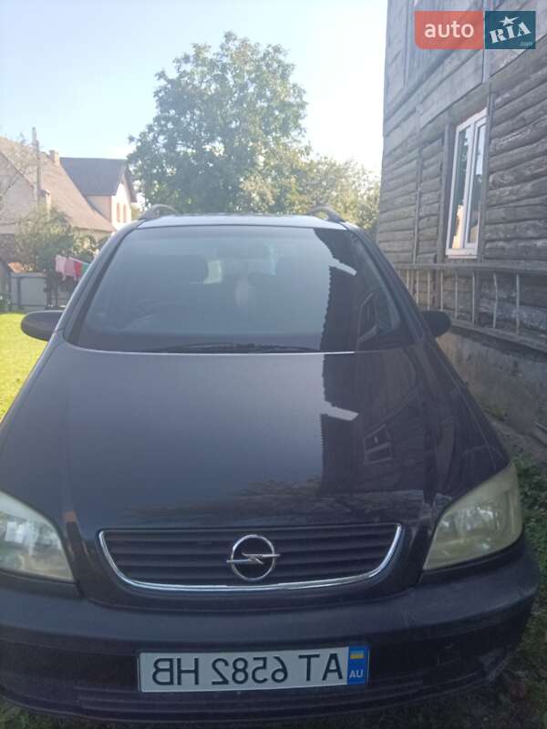 Opel Zafira 2001
