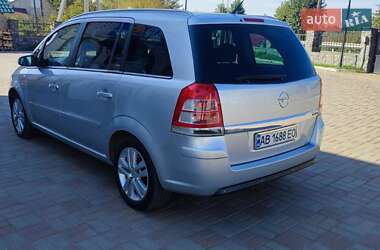 Минивэн Opel Zafira 2008 в Баре