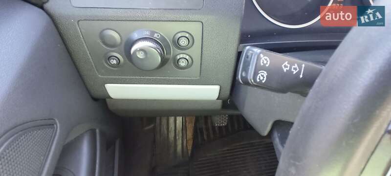 Мінівен Opel Zafira 2007 в Маневичах