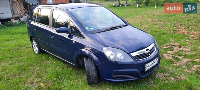 Мінівен Opel Zafira 2005 в Львові