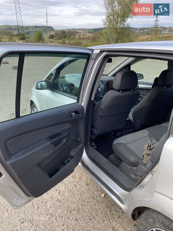 Минивэн Opel Zafira 2006 в Львове