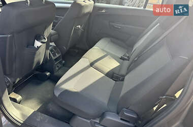 Минивэн Opel Zafira 2012 в Ратным