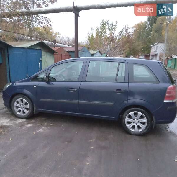 Мінівен Opel Zafira 2005 в Ніжині