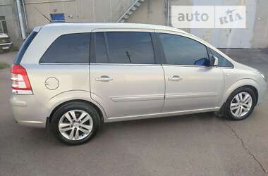 Мінівен Opel Zafira 2011 в Бердичеві