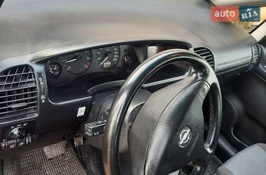 Минивэн Opel Zafira 2000 в Ровно