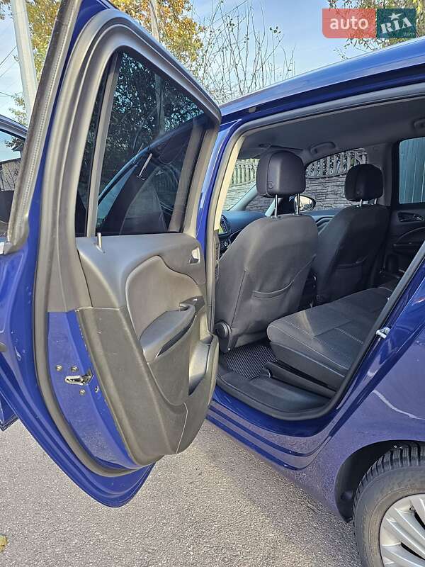 Мінівен Opel Zafira 2016 в Житомирі фото 39 Мінівен Opel Zafira 2016 в Житомирі