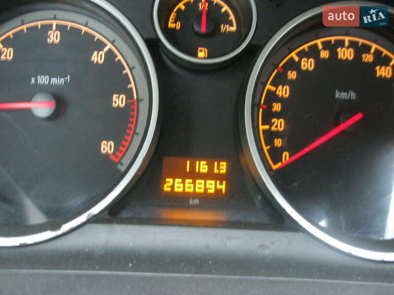 Минивэн Opel Zafira 2008 в Бородянке