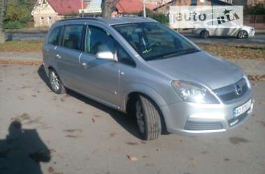 Мінівен Opel Zafira 2005 в Ужгороді