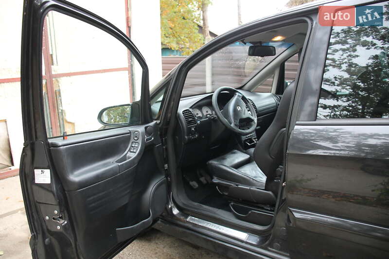 Мінівен Opel Zafira 2002 в Ірпені