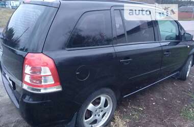 Минивэн Opel Zafira 2010 в Полтаве